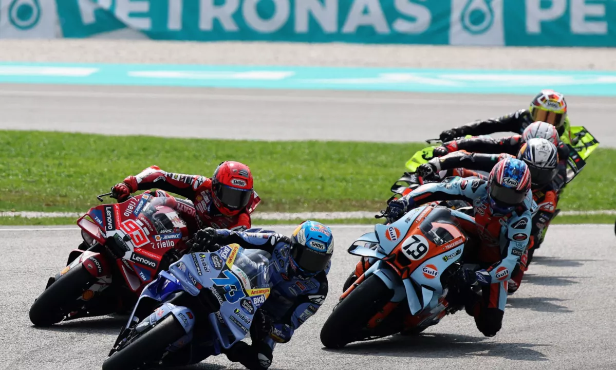 Marquez ob odsotnosti Martina do prve startne vrste v Maleziji