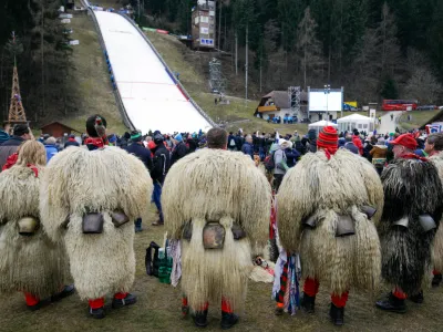 - kurenti- 23.02.2020 &ndash; Ljubno ob Savinji - FIS Svetovni pokal v smučarskih skokih za ženske - ženski smučarki skoki &ndash; posamična tekma //FOTO: Matjaž Ru&scaron;t